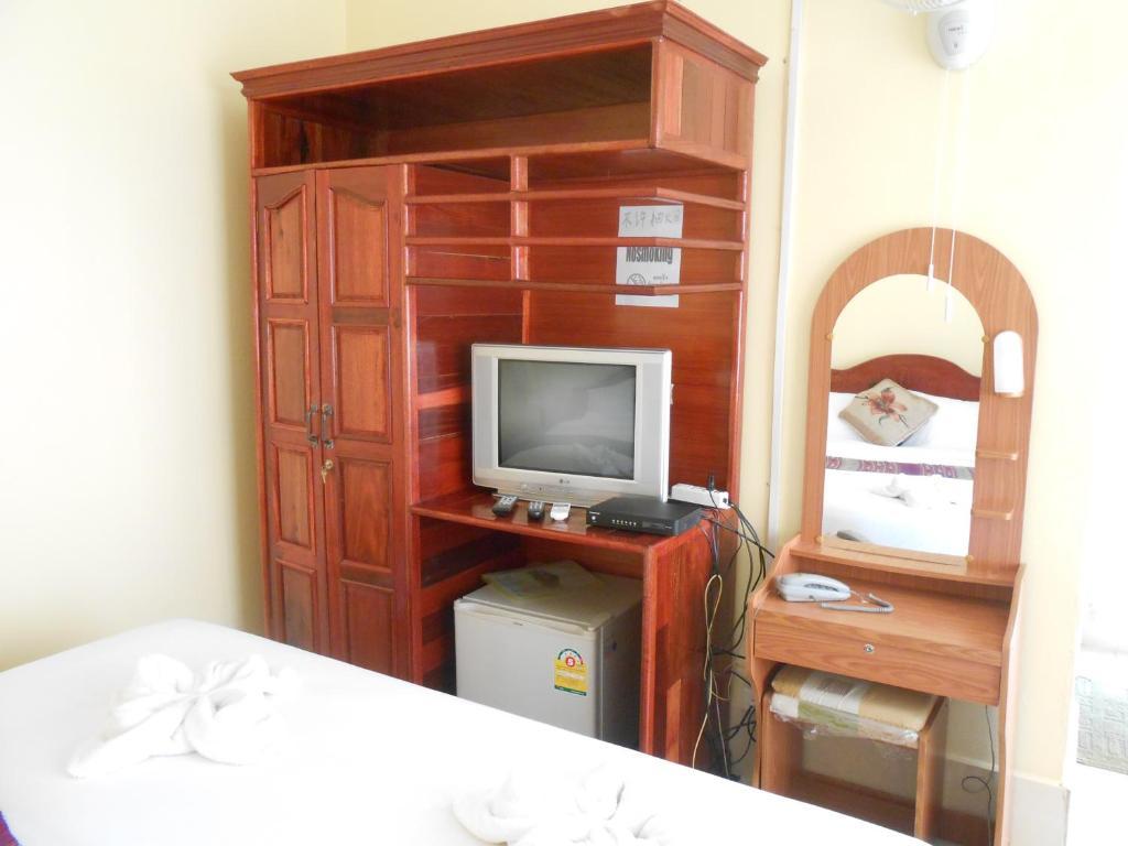 Khampaseuth Hotel Ванг Виенг Екстериор снимка