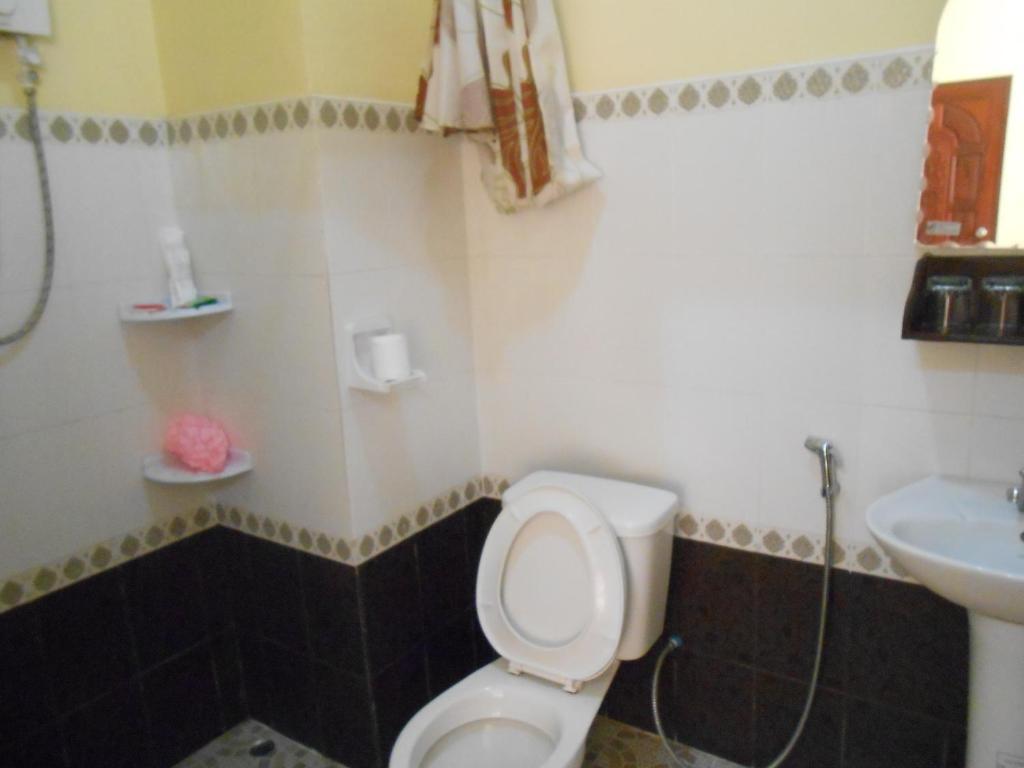 Khampaseuth Hotel Ванг Виенг Стая снимка